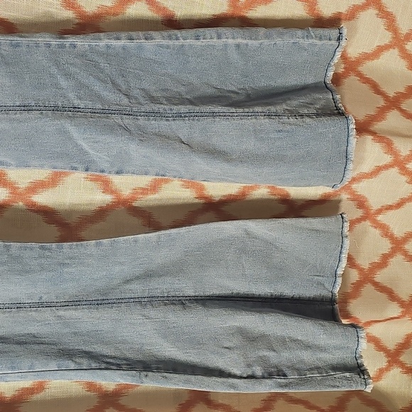 Women's Blue Flared Jeans - Picture 2 of 7